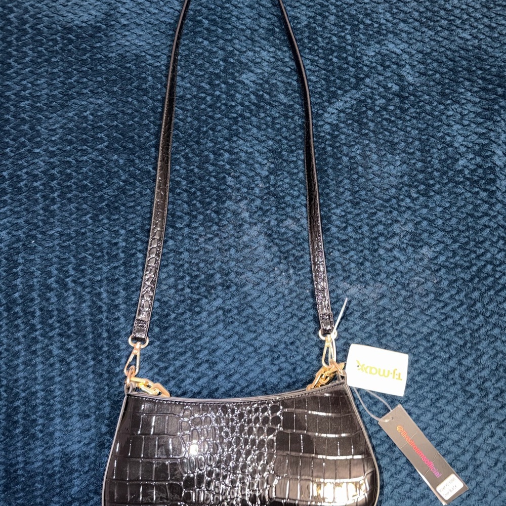 Black Croc-Embossed Shoulder Bag - Like dream Brand
